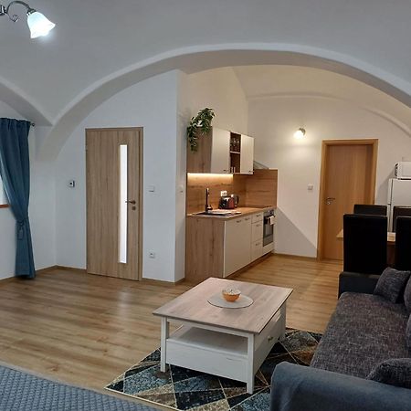 Apartamento Martinuv Dvur Plzeň Exterior foto