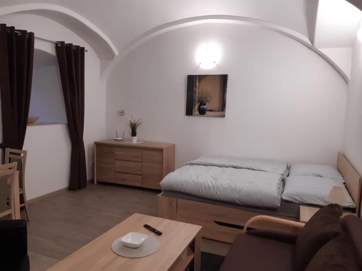 Apartamento Martinuv Dvur Plzeň Exterior foto