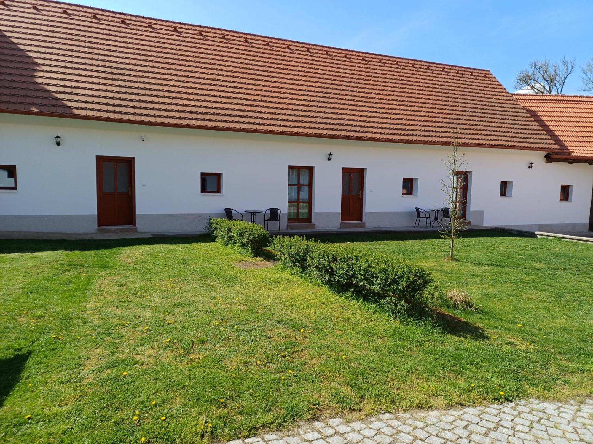 Apartamento Martinuv Dvur Plzeň Exterior foto